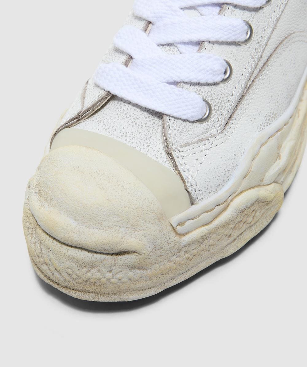 Maison Mihara Yasuhiro Hank low brushed shrink leather sneaker