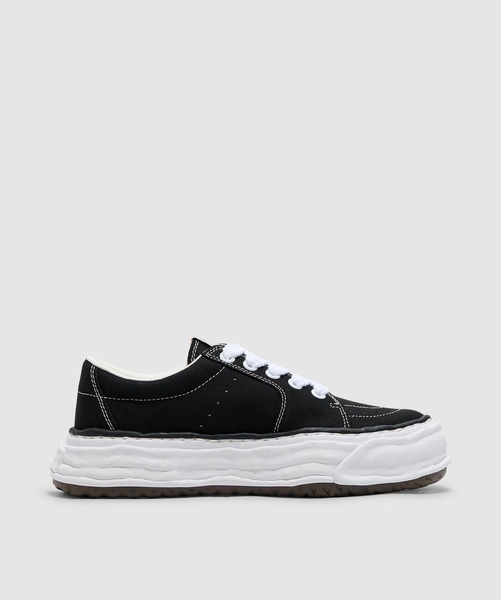 Maison Mihara Yasuhiro Eric low OG sole canvas sneaker | BLACK