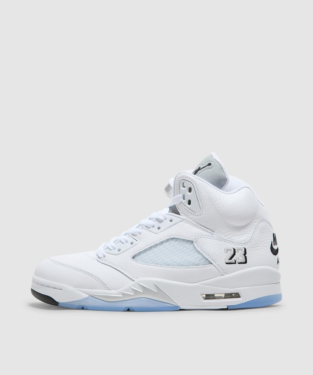 Jordan Men's White Air 5 ' Metallic' Sneaker (White/Black-Metallic Silver - 8) - Size 8