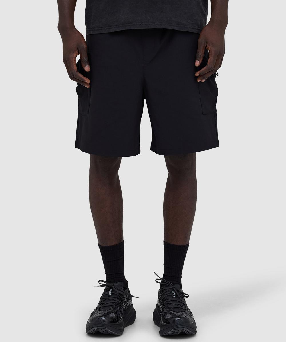 Mellow Clo Forage Short In Black