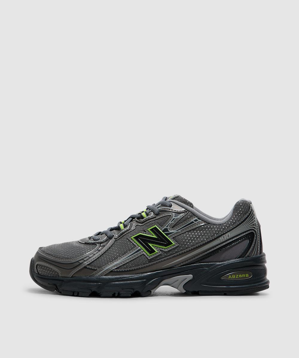 New Balance 740 Trainer Black Size: 6 - Footasylum - Image 3
