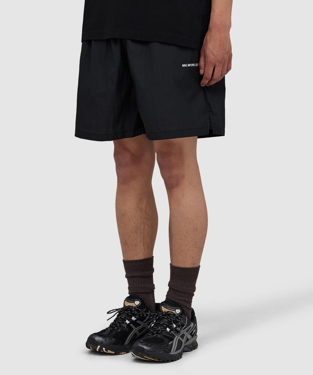 MKI MIYUKI ZOKU Hyperlight wind short | BLACK | SEVENSTORE