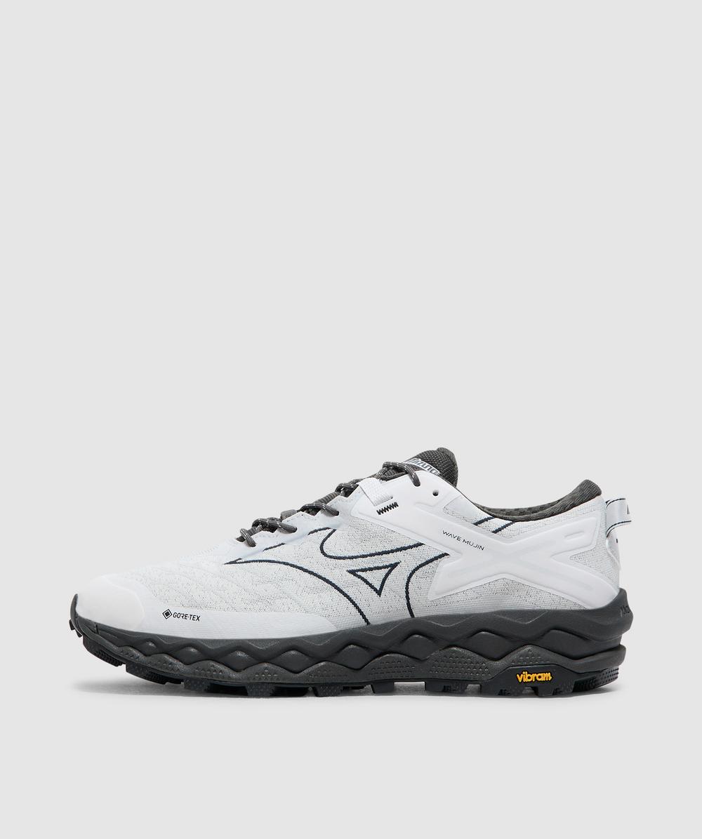 Mizuno Wave Mujin Ls Gore-tex Sneaker In White