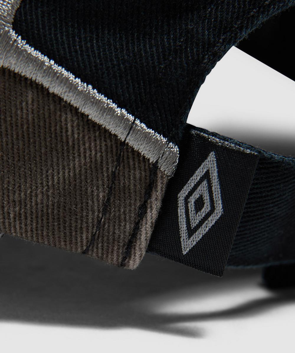 Umbro x Slam Jam Spikes cap | BLACK/ANTHRACITE | SEVENSTORE