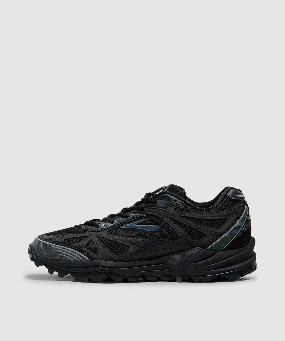 Brooks Cascadia 1 Sneaker In Black
