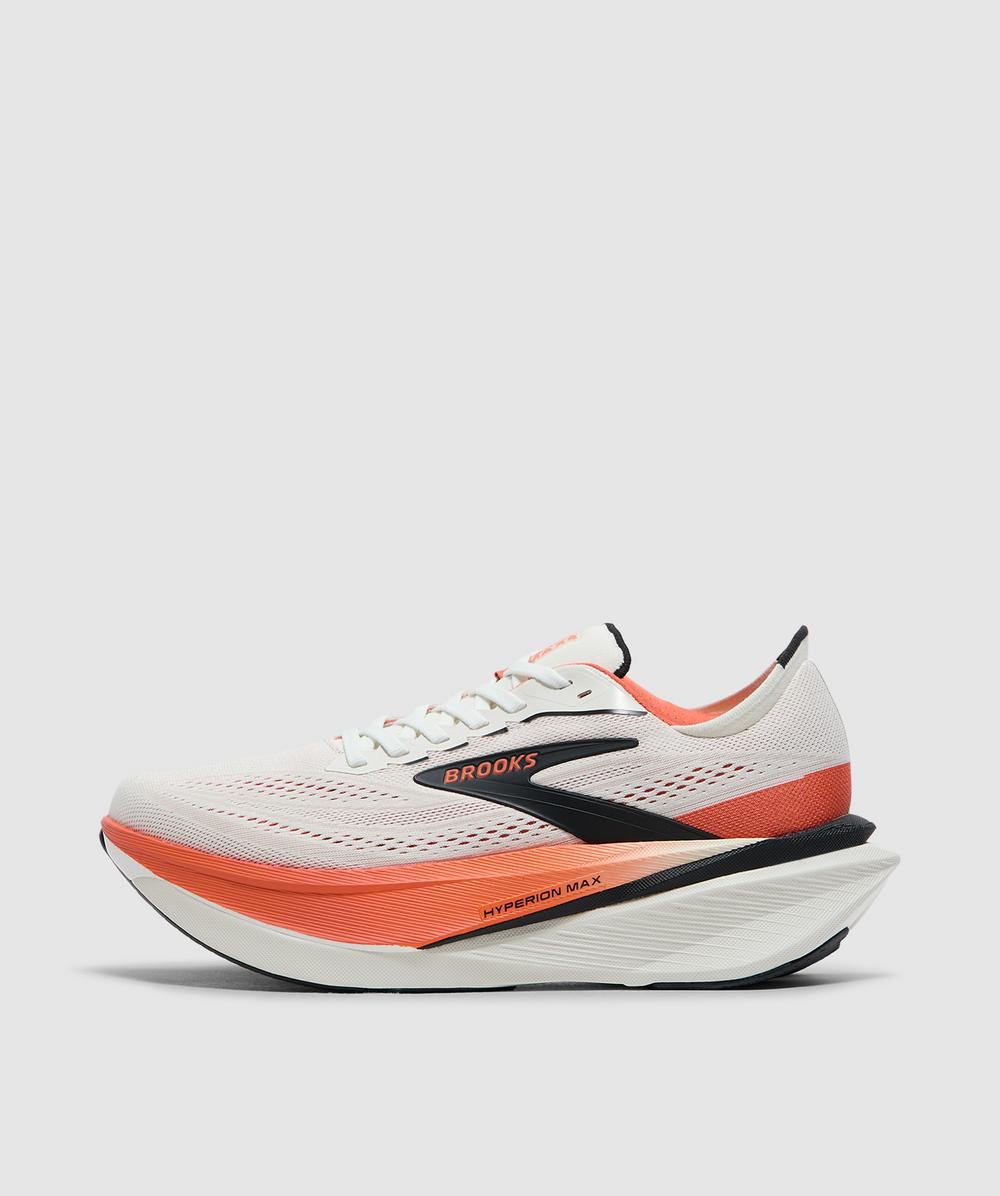 Brooks Hyperion Max 4 Sneaker In Grey