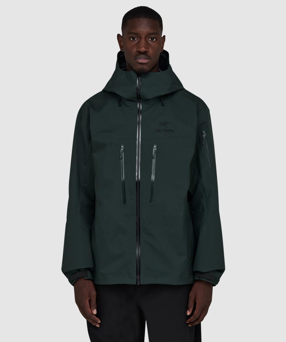 Arc'teryx Arcteryx Alpha Sv Jacket In Blue