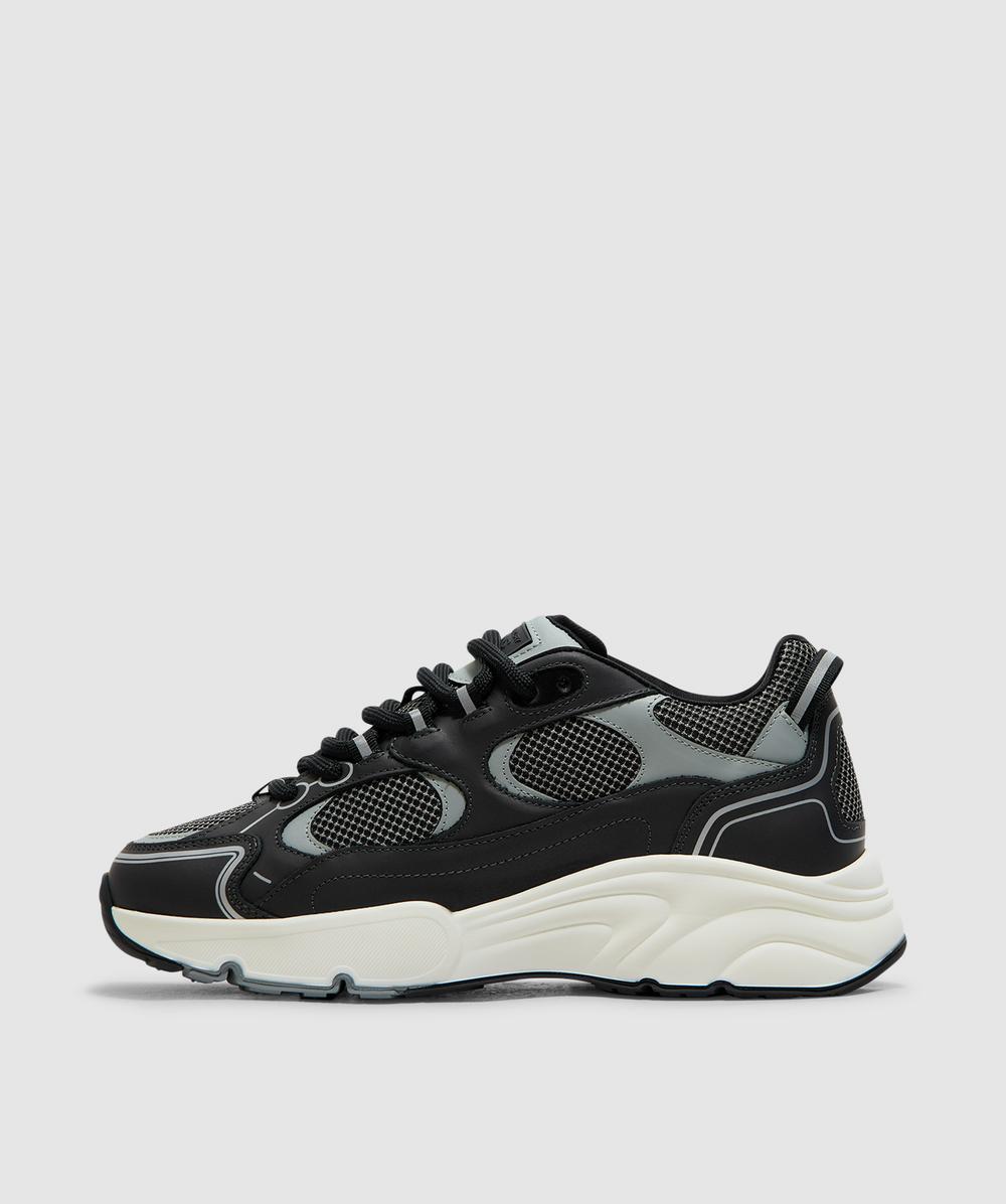Cleens Pulse Runner Sneaker In Black