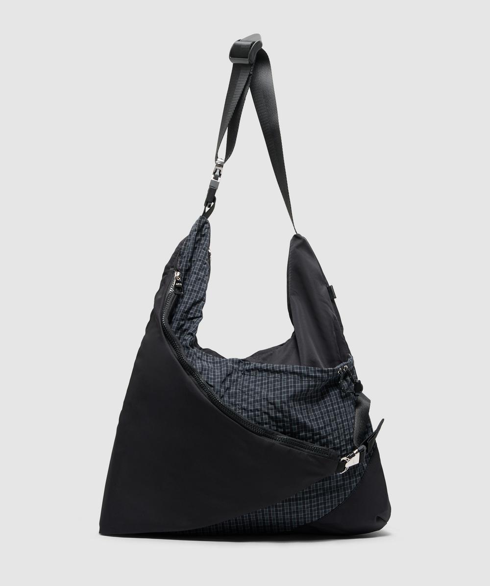 Arcs Cocoon Bag In Black