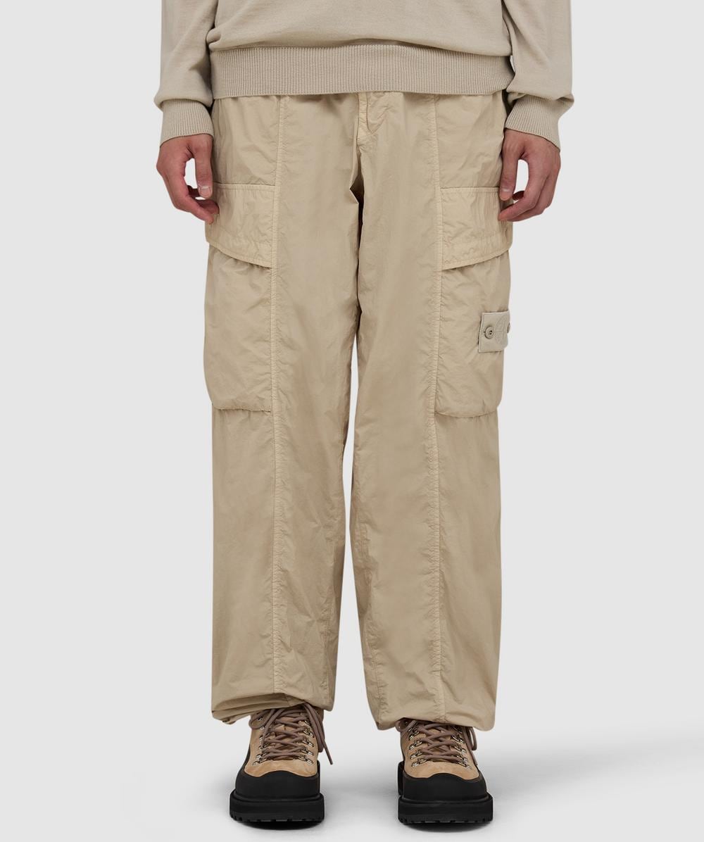 Stone Island Ghost Nylon Smerigliato Cargo Pant In Purple