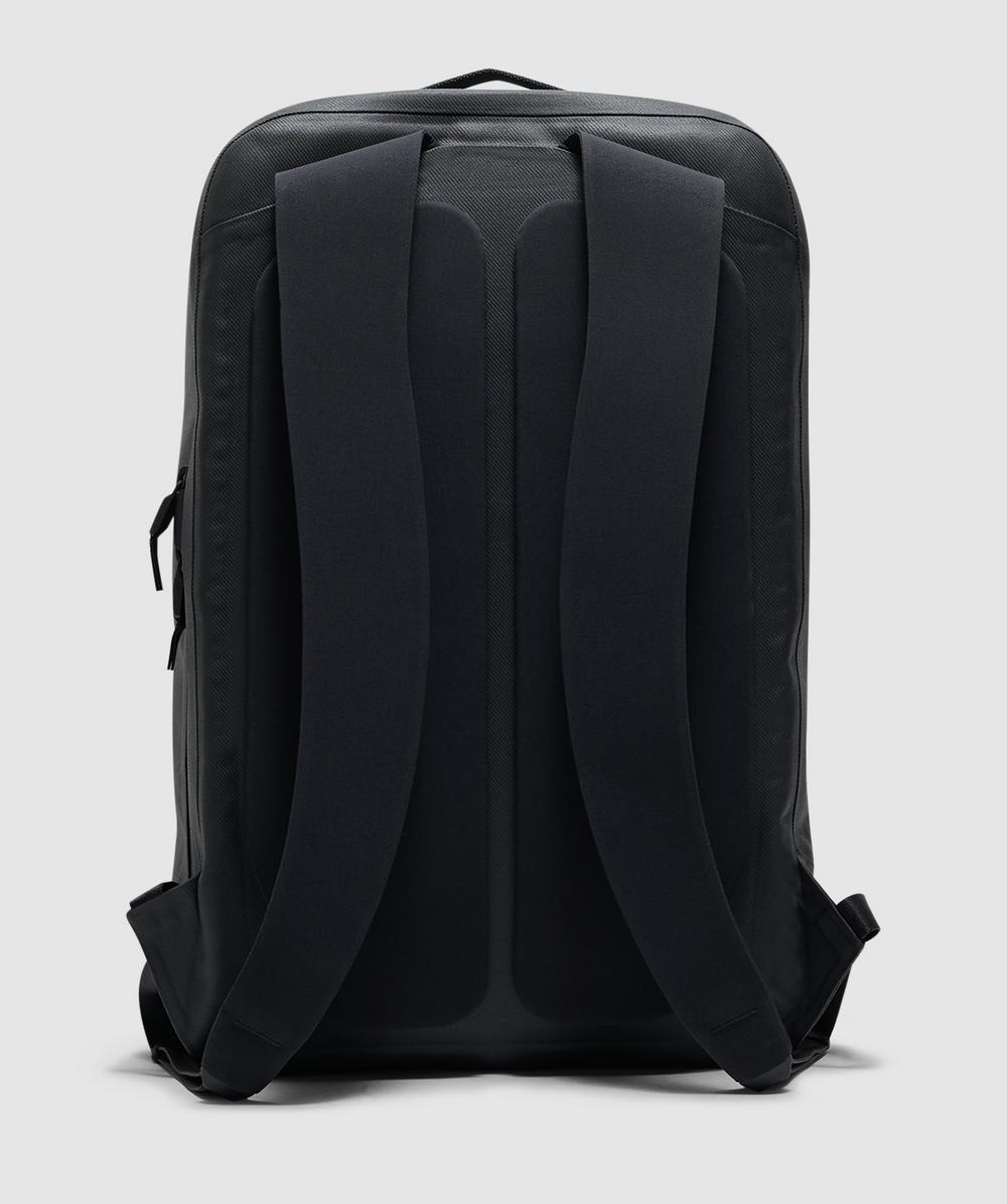 Veilance Anodic backpack | BLACK | SEVENSTORE