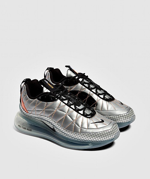 sneaker 720