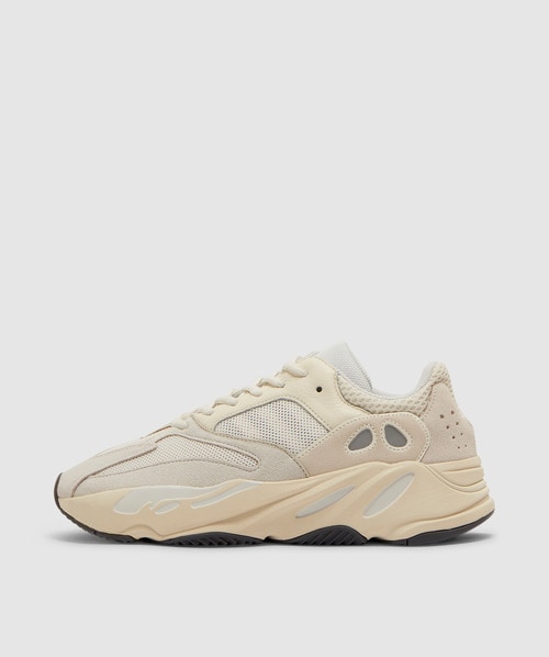 Adidas - Yeezy boost 700 sneaker