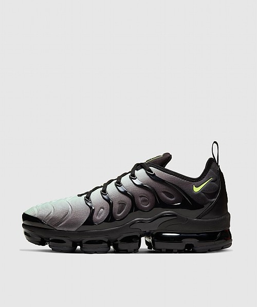 air vapormax plus trainer