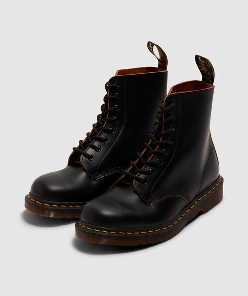 doc martens tarik boots