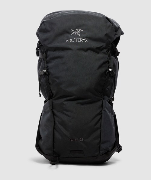 Arc'teryx Brize 25 backpack. | BLACK 