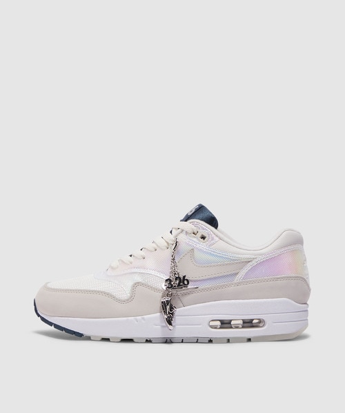 air max la ville lumiere stockx