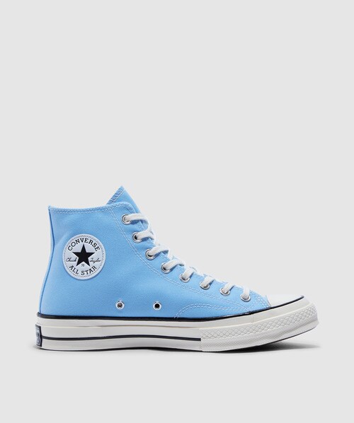 converse light blue