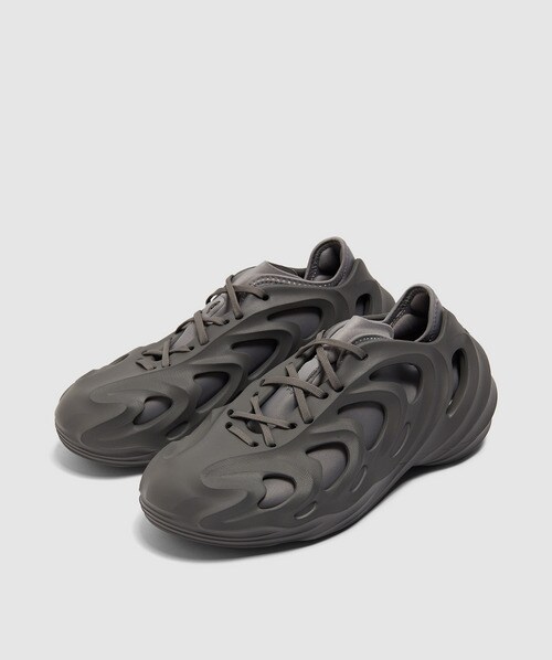 AdiFOM quake sneaker