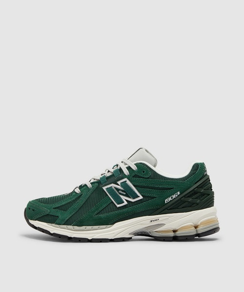New Balance 1906 Sneakers In Nightwatch Green
