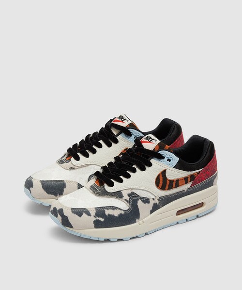 lfc nike air max collection