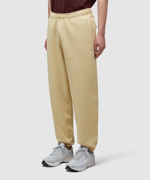 nike nrg premium essential pant