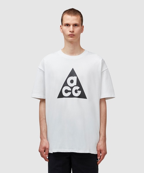 Nike Graphic Print Crew Neck Relaxed Fit In Summit White