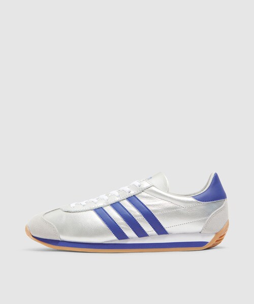 Country og sneaker