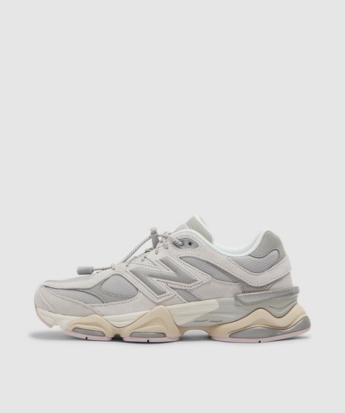 NEW BALANCE 9060 SNEAKER