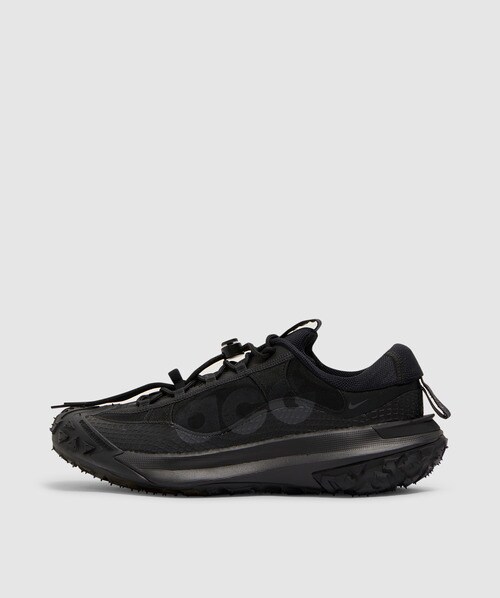 Nike Acg Mountain Fly 2 Low Trainer In Black/anthracite-black-black-lime Blast