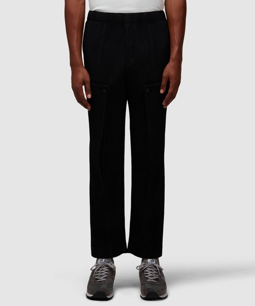 Issey Miyake Pleats Cargo Pant In Black