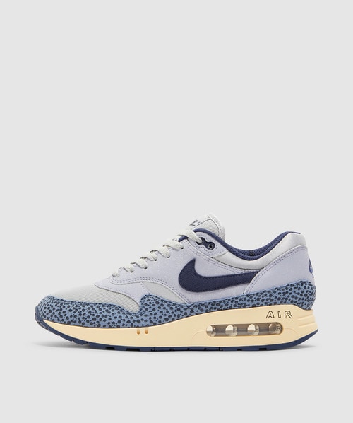 Nike air safari blue sale