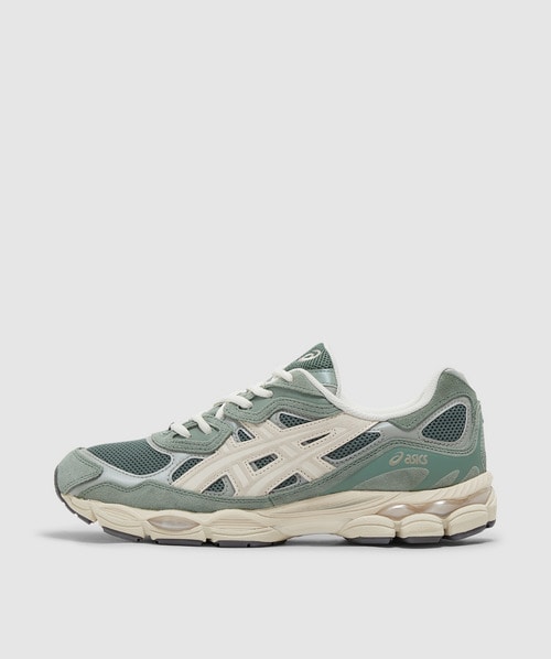 Shop Asics Gel-nyc Sneaker In Ivy/smoke Grey