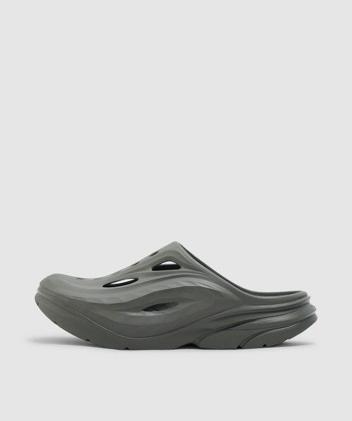 Hoka Gender Inclusive Ora Recovery Mule In Green