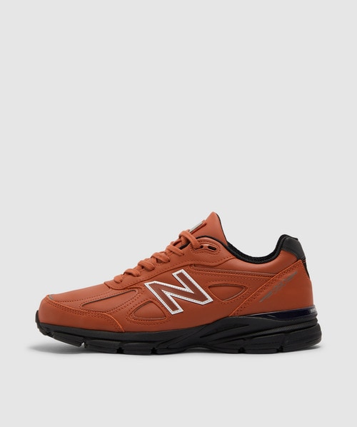 New Balance Mius 990v4 Sneaker In Mahogany