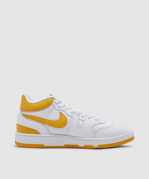 nike mca