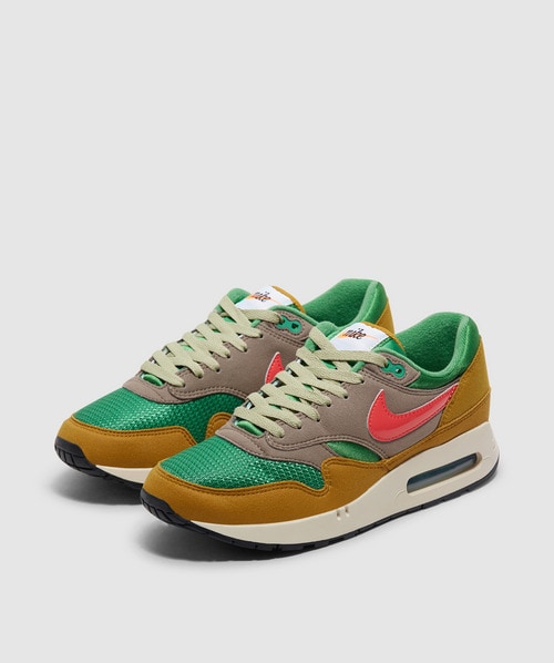 uk7 nike