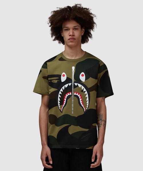 BAPE - A Bathing Ape Giant 1st camo shark t-shirt | GREEN