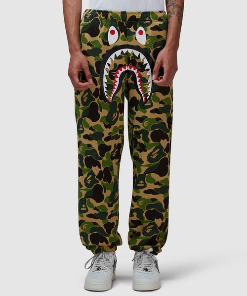 BAPE - A Bathing Ape ABC camo shark sweatpant | GREEN | SEVENSTORE