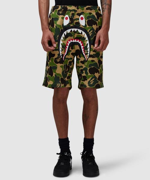 BAPE - A Bathing Ape ABC camo shark sweatshort | GREEN | SEVENSTORE