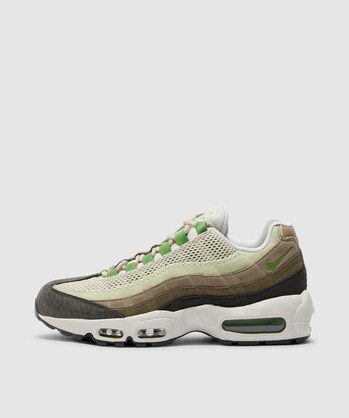 Nike Womens Air Max 95 Earth Day Sneaker (Night Forest/Chlorophyll-Med Olive - 3), Unisex
